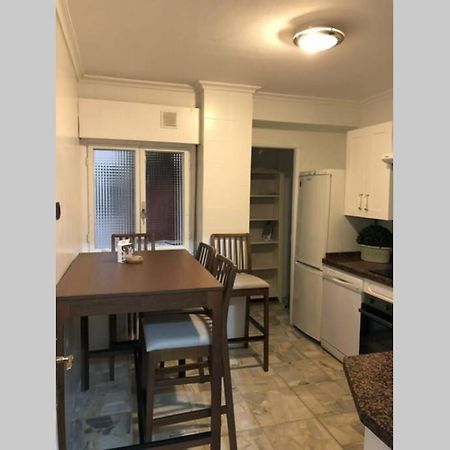 Piso En El Centro De Oviedo Apartman Kültér fotó